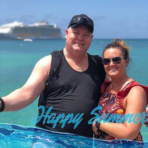 Meet your Posher, Sharon